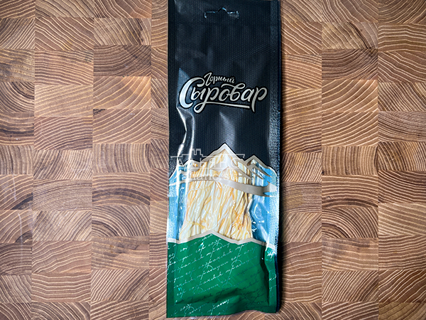 Сыр 60 гр ГОРНЫЙ СЫРОВАР (Паутинка копчёная) в Невинномысске